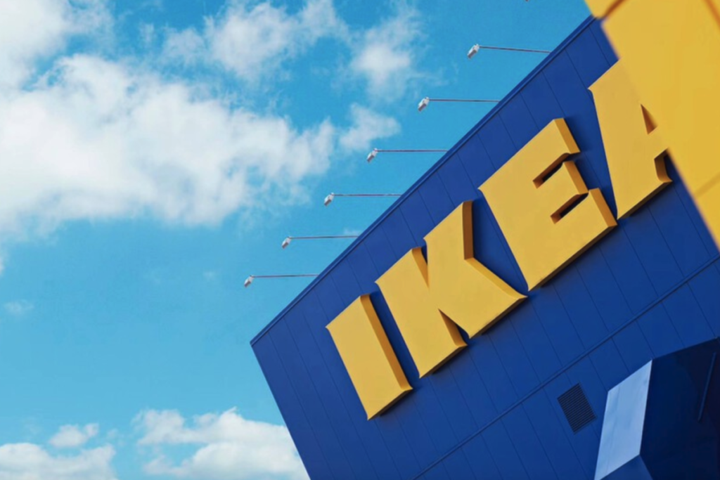 Con este invento de IKEA podrás empezar a domotizar tu casa por menos de 7 euros. Conoce el enchufe inteligente que lo cambia todo