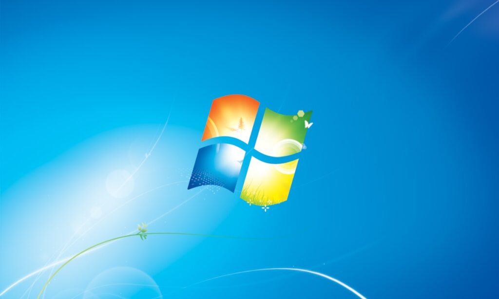 Descubre por qué Windows 7 sigue siendo popular a pesar de la llegada de Windows 10 y Windows 11. Explora los riesgos y la viabilidad