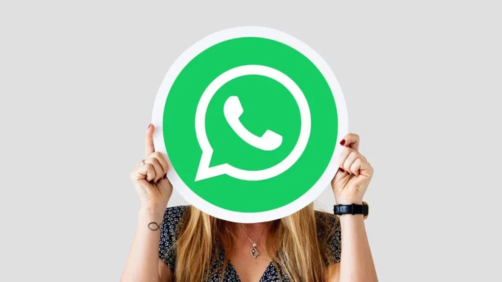 Descubre si WhatsApp avisa a los usuarios cuando toman una captura de pantalla de un estado o una foto que se autodestruye, y cómo proteger tu privacidad en la app