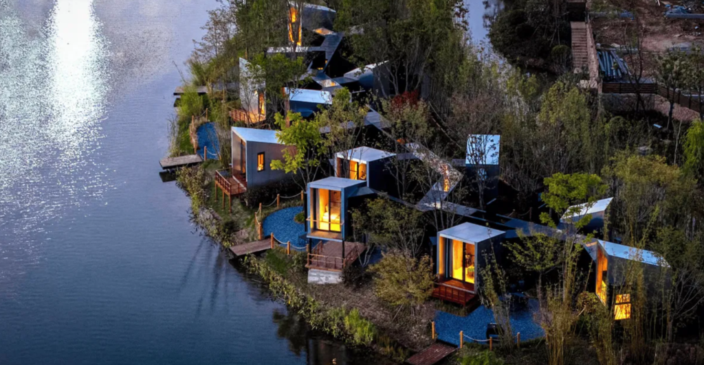 Cabin of Maze fusión entre arquitectura, tecnología y naturaleza. Una experiencia que promueve una conexión más profunda con el entorno.